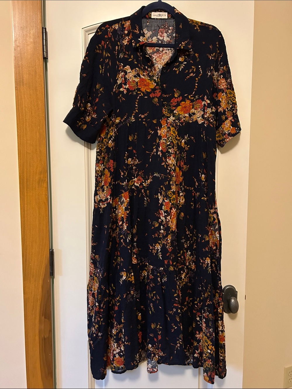 NATURAL LIFE Navy Floral Tiered Midi Dress with orange/rust bouquets